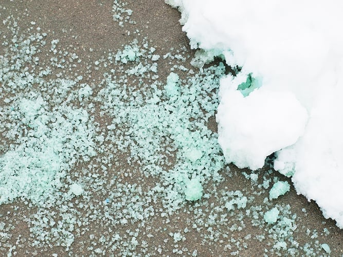 Should I Use Rock Salt or Calcium Chloride? An Overview of Ice Removal